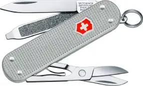 Нож Victorinox Classic SD Alox 0.6221.26
